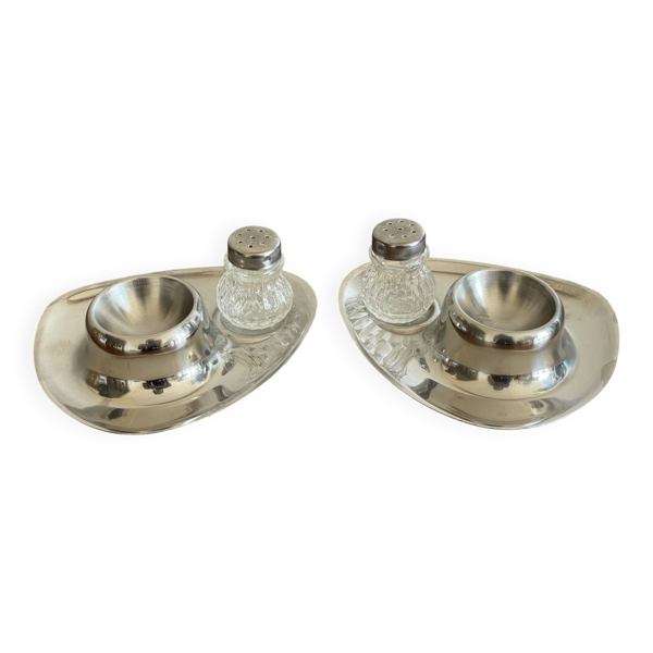 Duo de coquetiers salière et poivrière