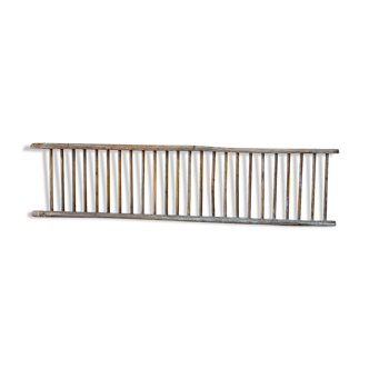 Hay or ladder ratelier