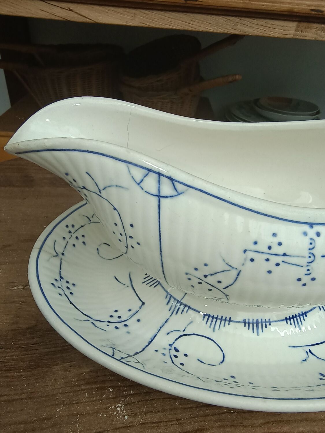 Gravy boat Boch and brothers la Louvière