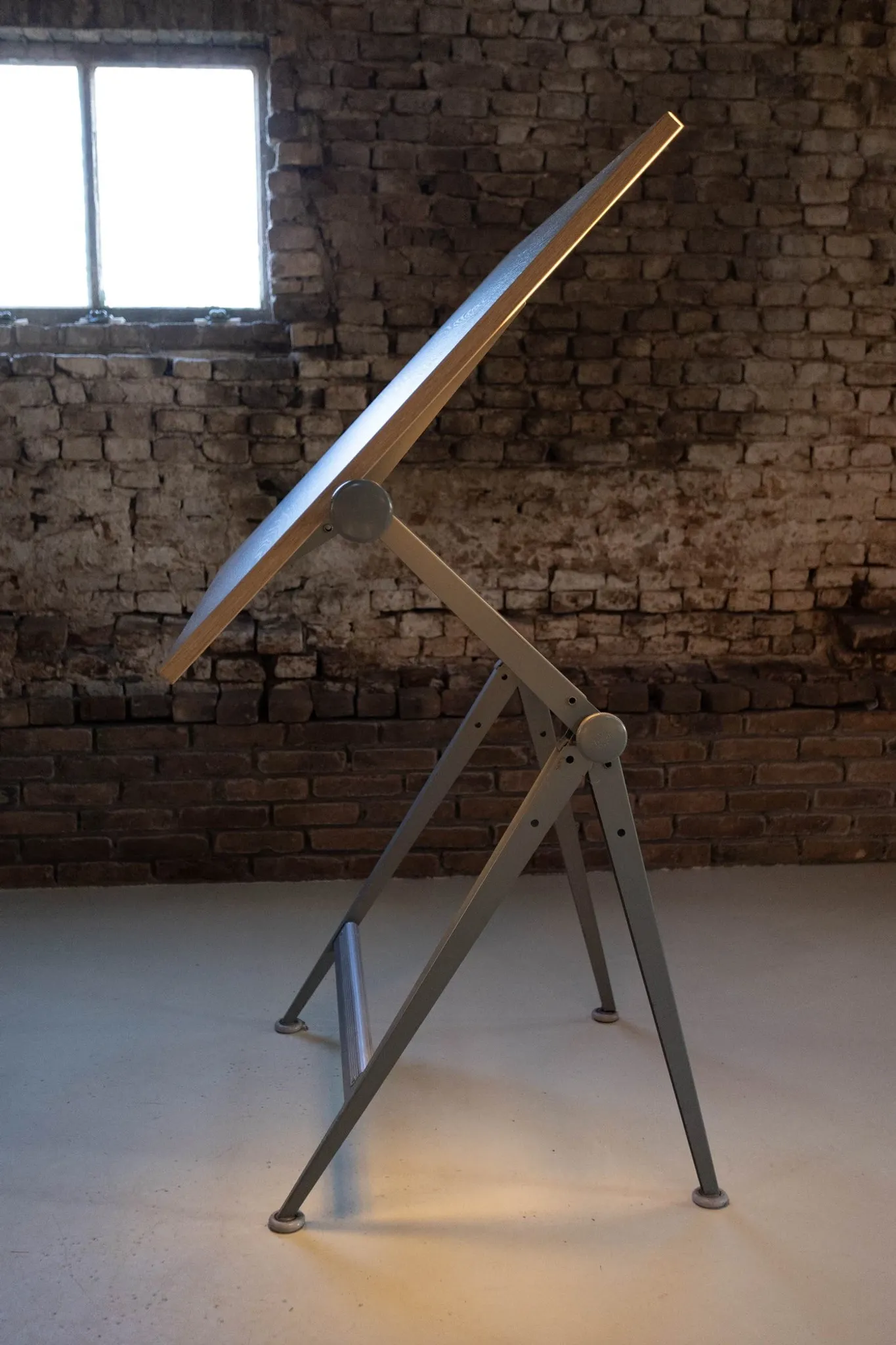 Friso Kramer & Wim Rietveld Table de dessin Reply XL – Ahrend de Cirkel, 1959