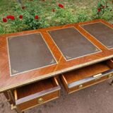 Louis XVI style bureau plat - Circa 1880 - In mahogany and mahogany veneer