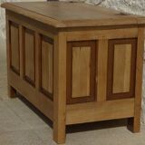 Solid oak storage chest – Very good condition