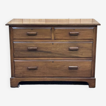 Early 20th century English chest of drawers in walnut and oak