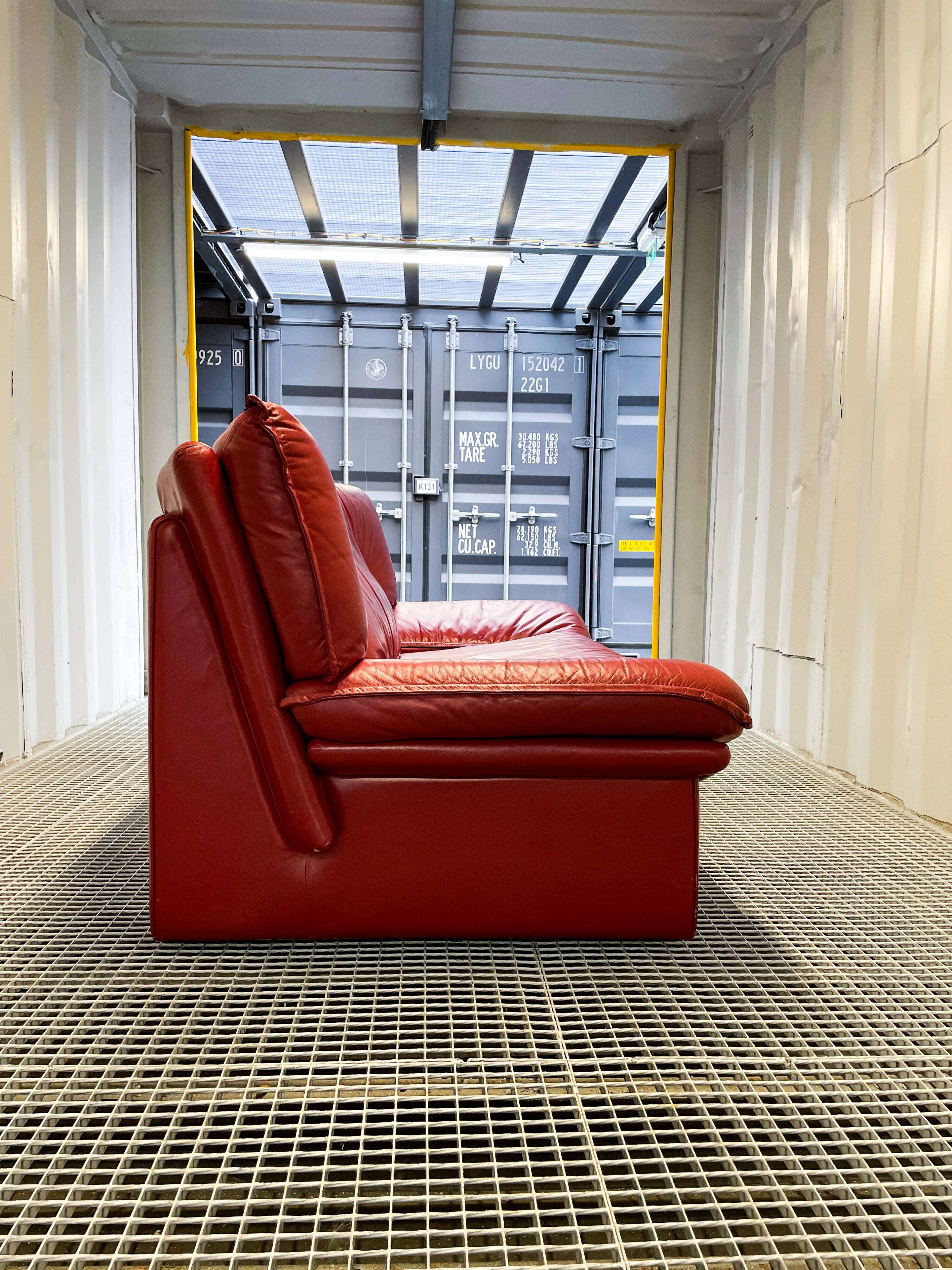 Nicoletti Salotti - 2-seater red leather sofa