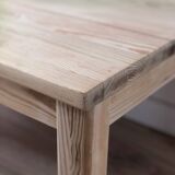 Farmhouse style coffee table, in solid pine