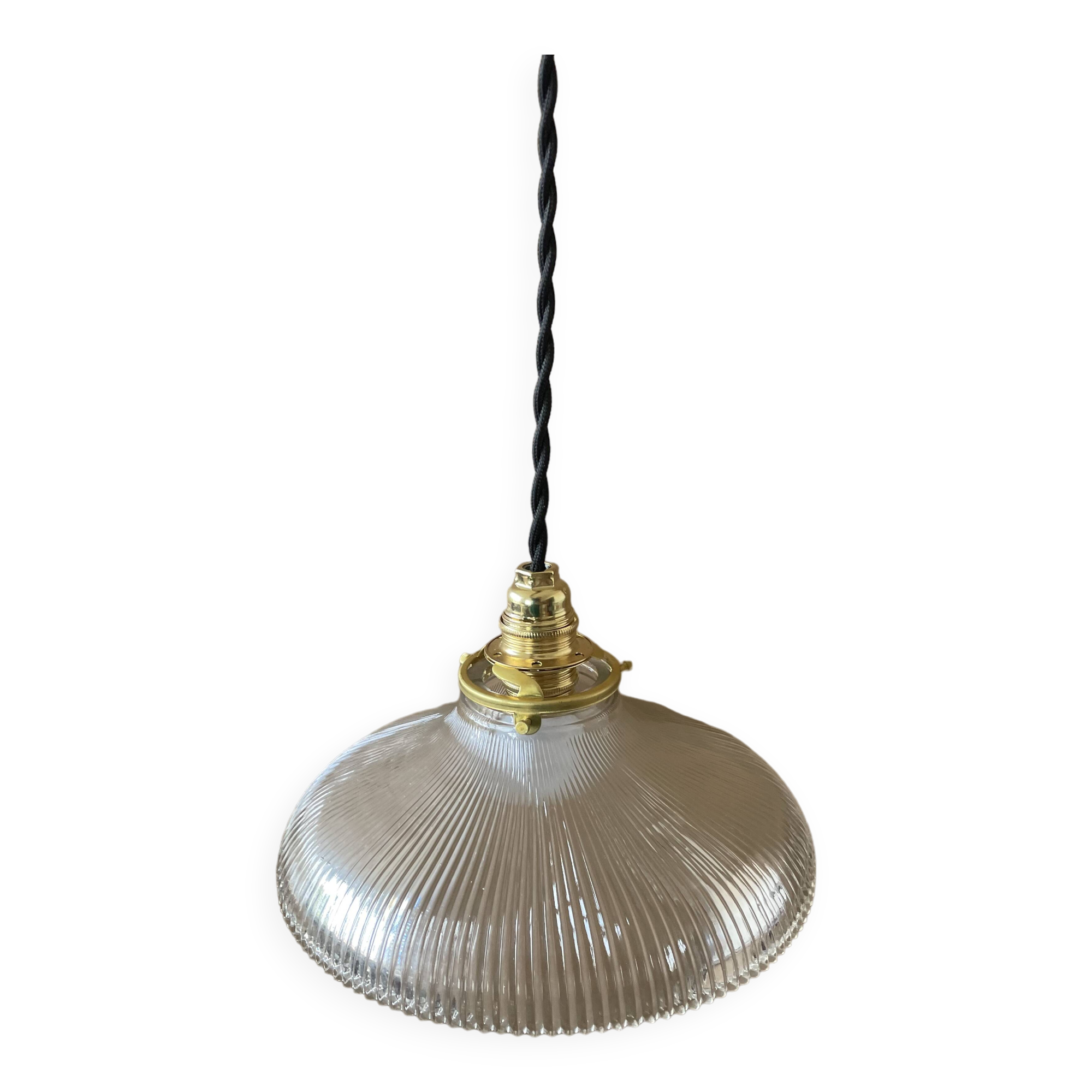 Old holophane suspension