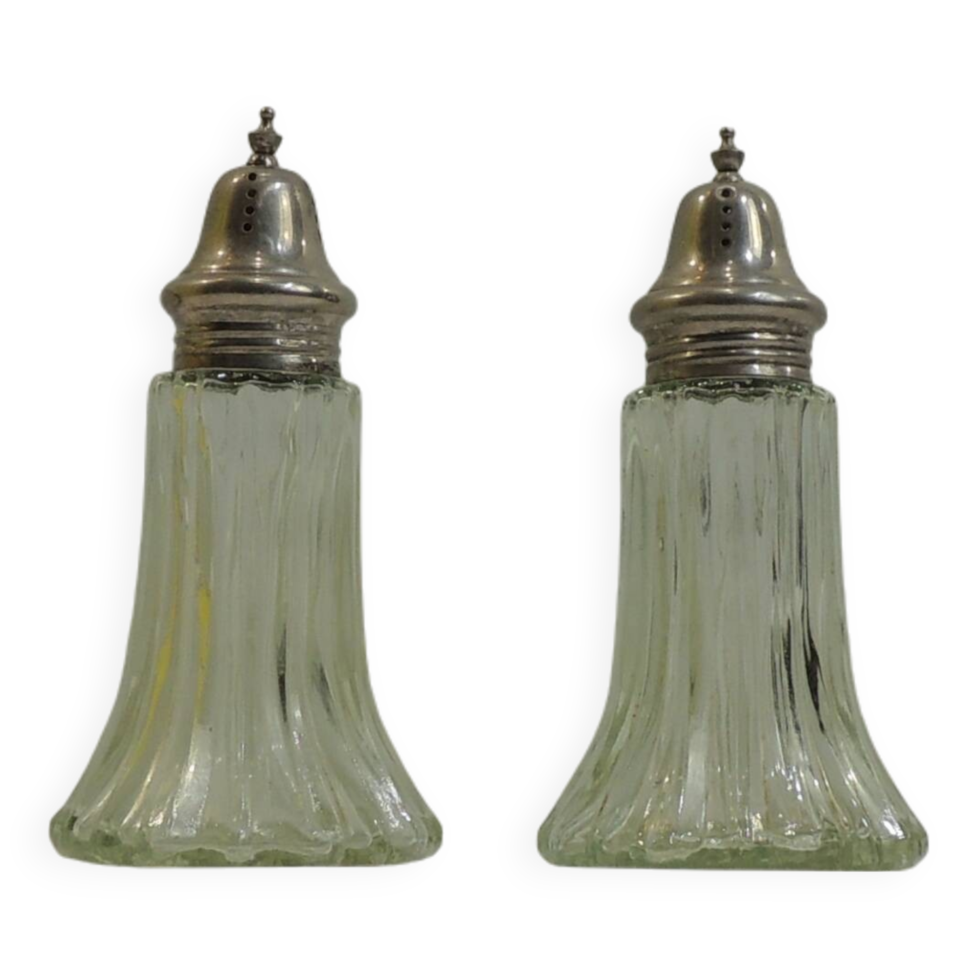 set of 2 condiment dispensers / salt shakers / pepper shakers / sugar bowls / shakers