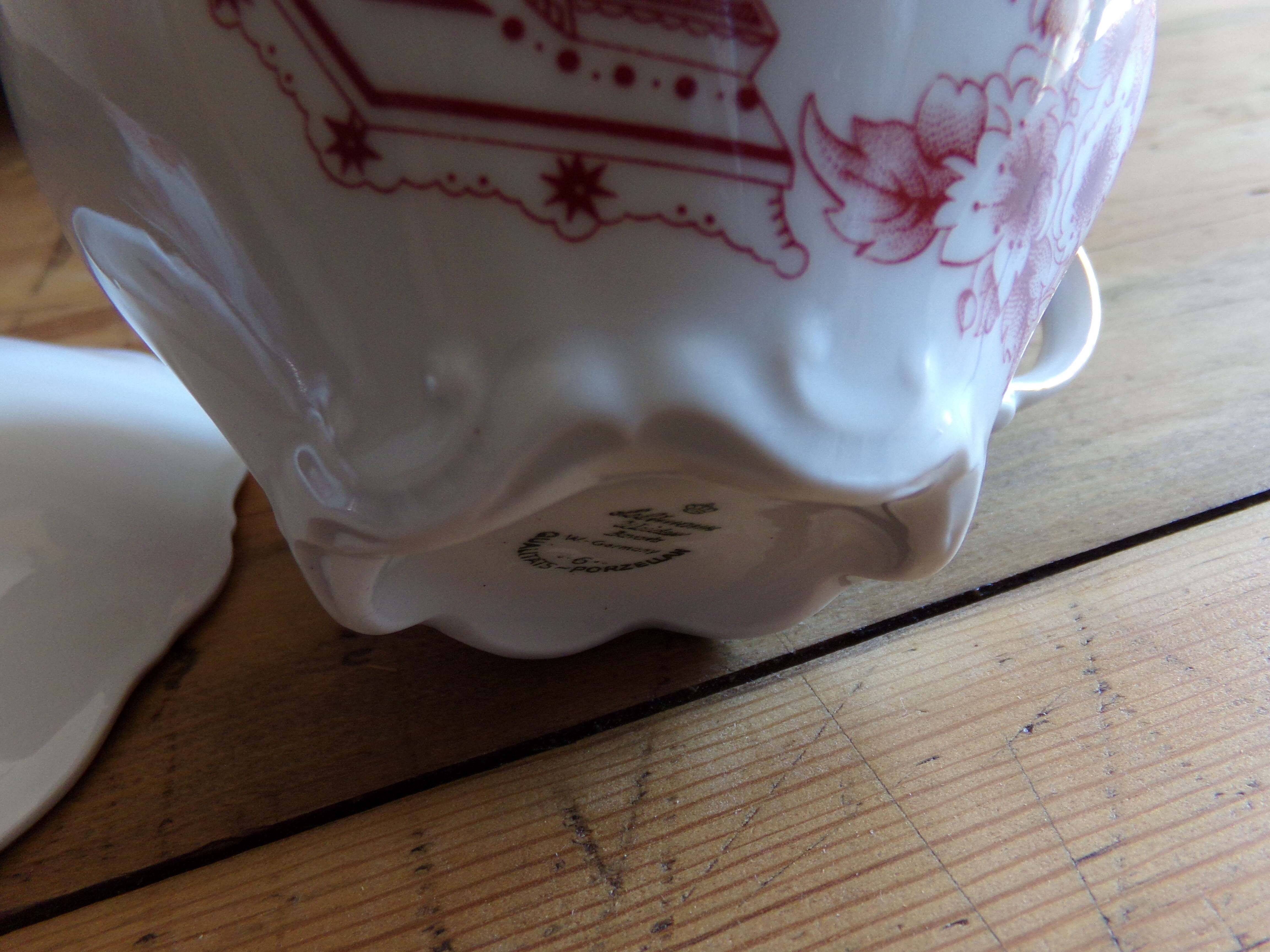 Cups and sub-cups Seltmann Weiden Bavaria W-Germany