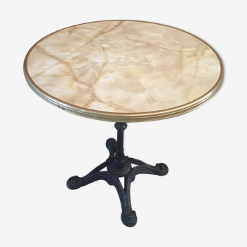 bistro table called "Parisian pedestal table"