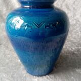 Vase in blue enamel ceramic