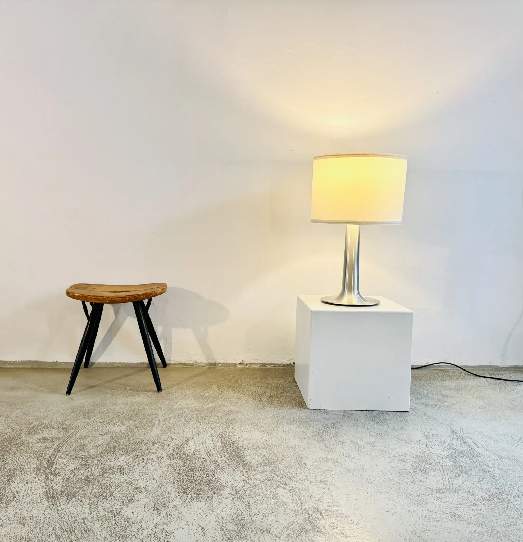 D-2097 Trumpet Table Lamp By Raak Amsterdam, The Netherlands, 1970S
