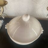 Soupière ancienne en porcelaine