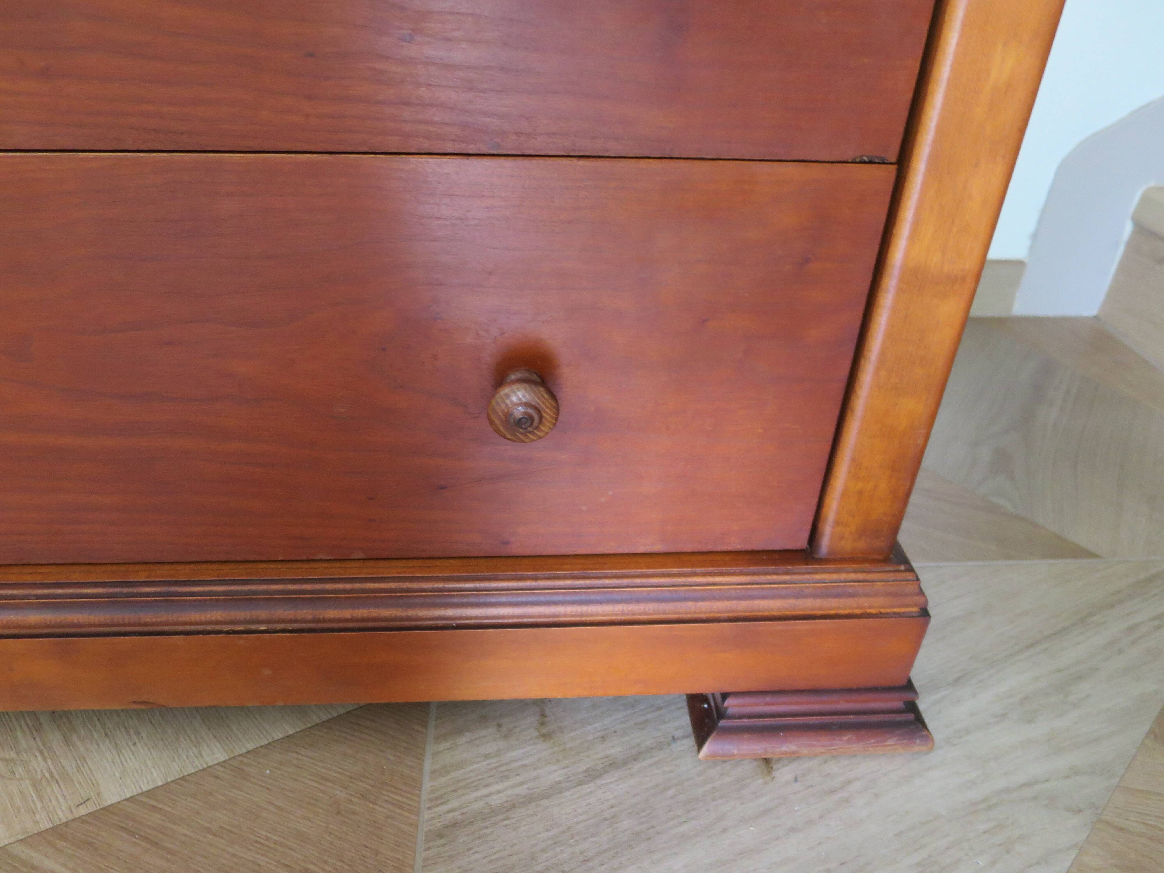 Elegant cherry wood chest of drawers – 3 drawers – 80s