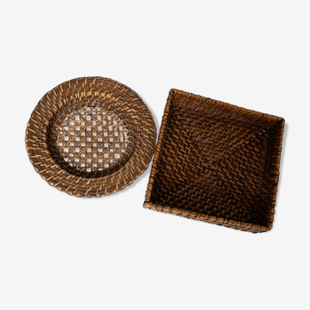 Set of a flat bottom and a small rattan tray