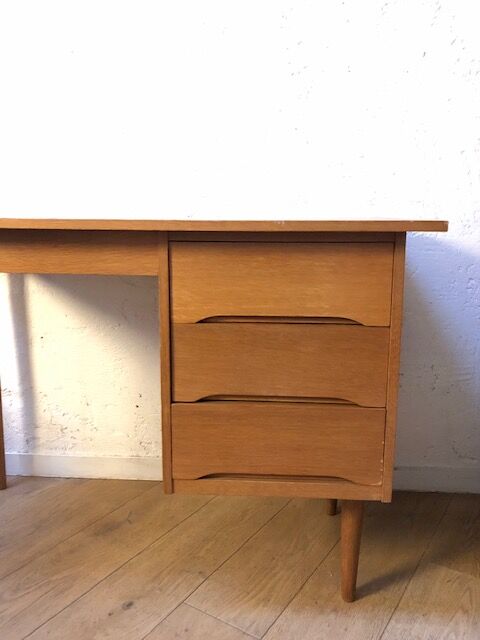 Office 50s/60 with compass feet