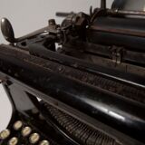 Typewriter continsouza 20s