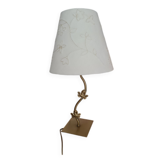 Lamp base