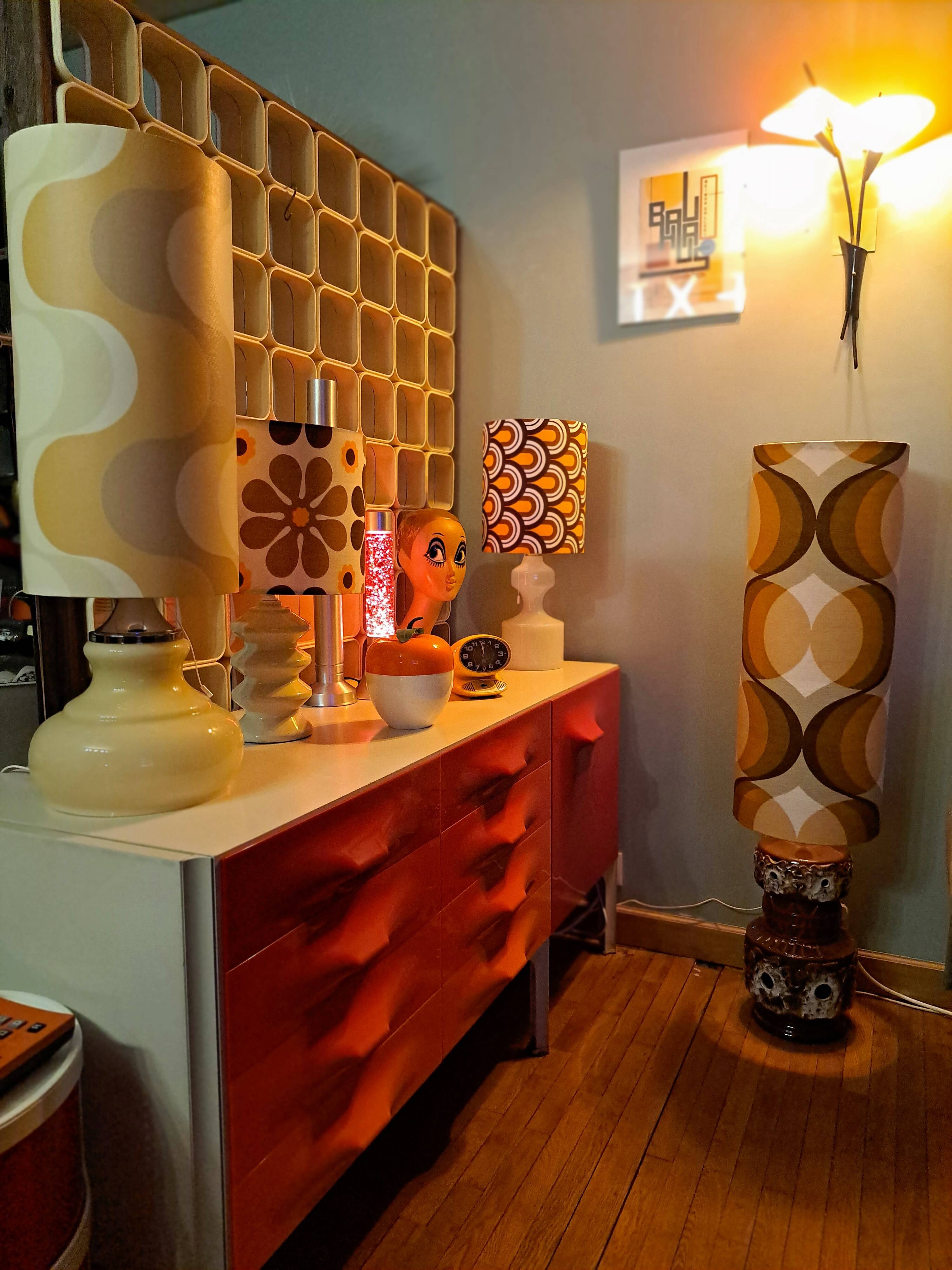 Vintage floor lamp 1970