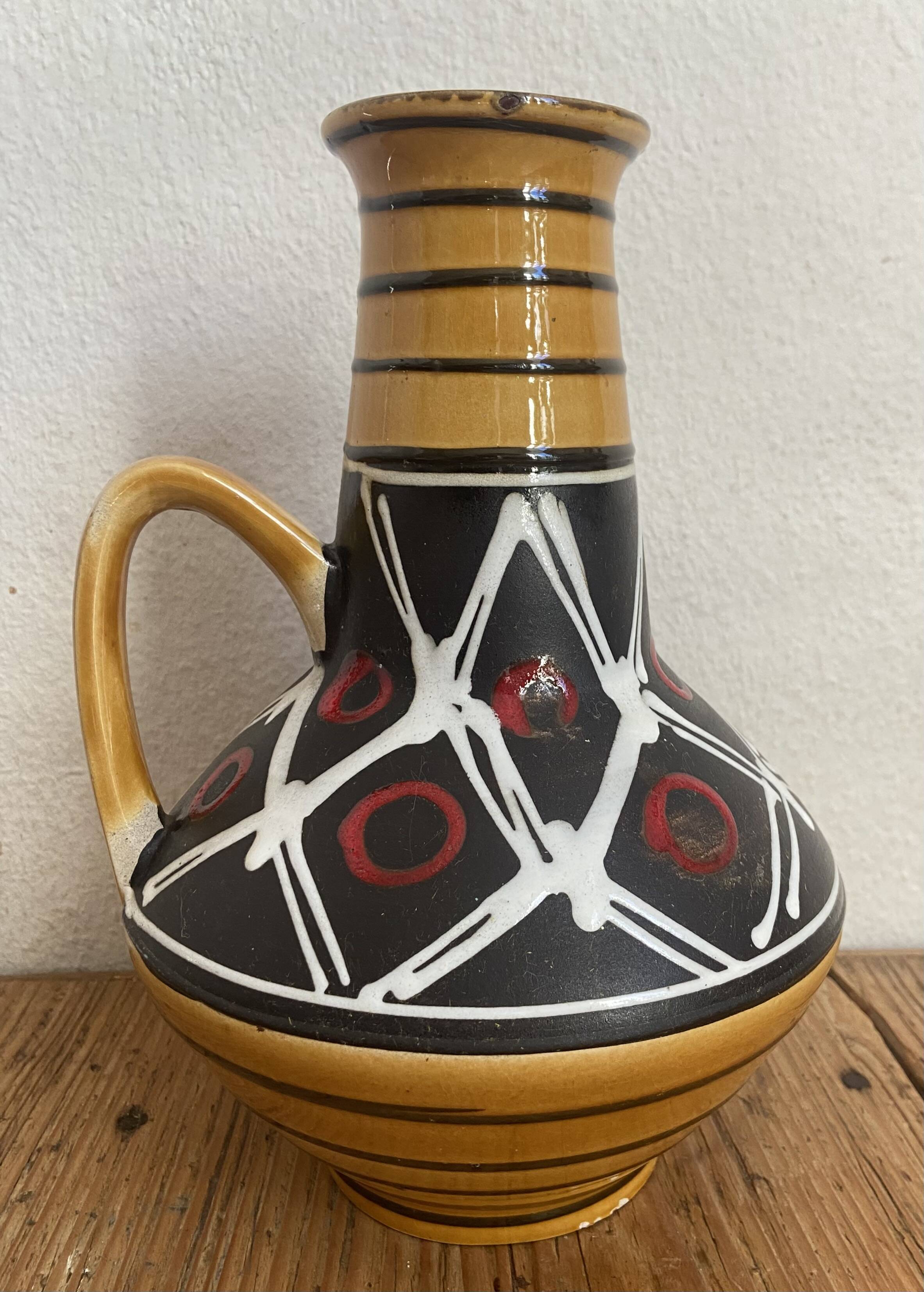 Vase from West Germany in ceramic from the 1960s.