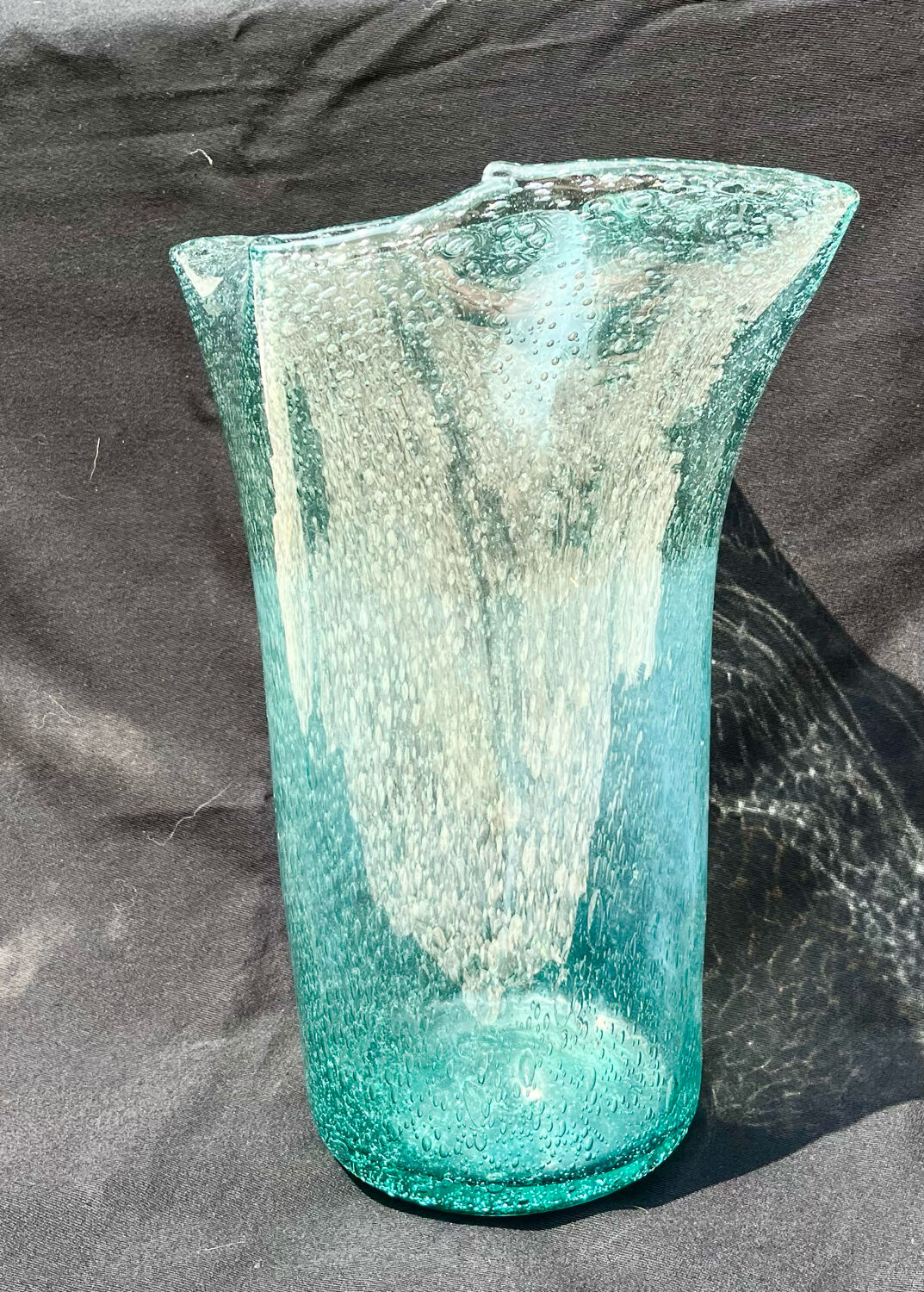 Vase Biot bleu