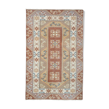 Rug 155x237 cm