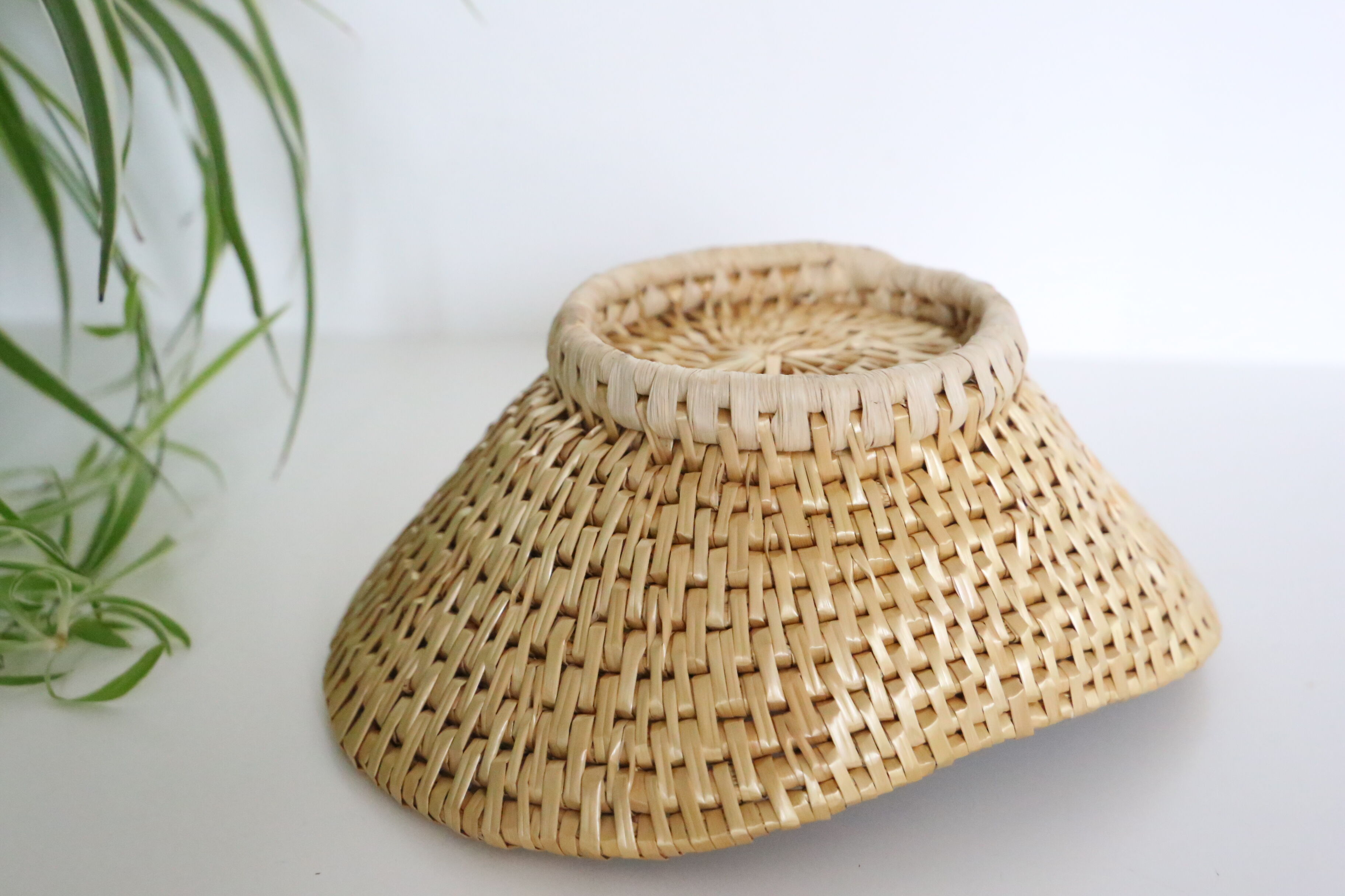 Oval wicker basket, vintage