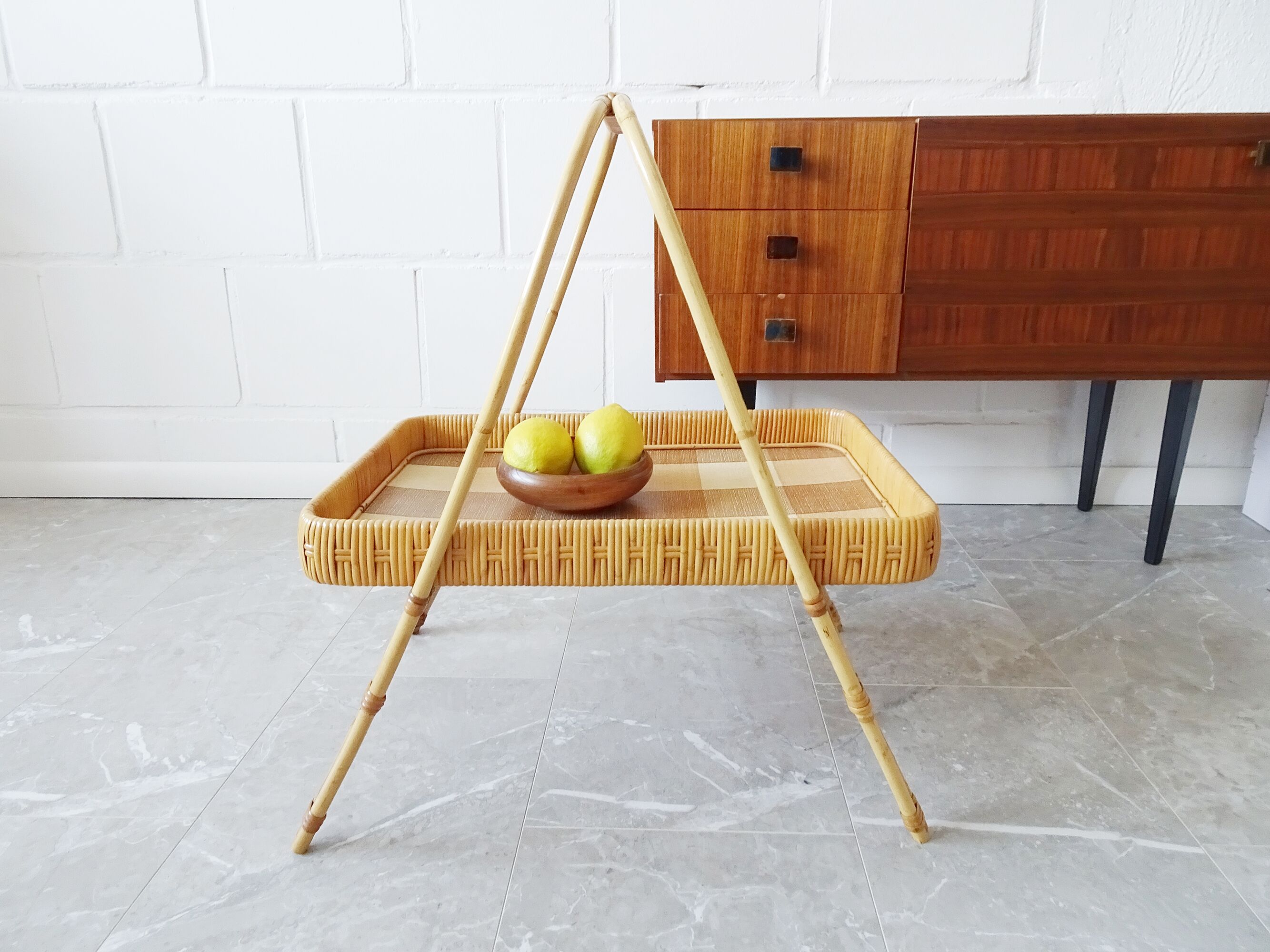 Plateau en bambou et rotin