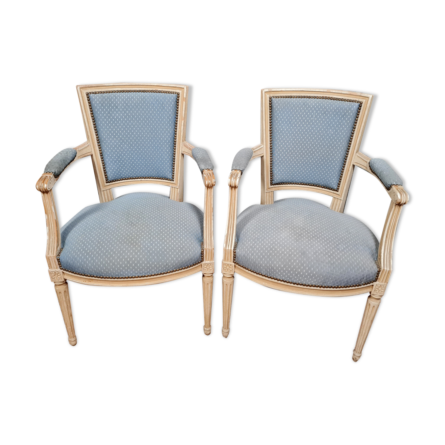 Paire de fauteuils Louis XVI en bois laqué vers 1900