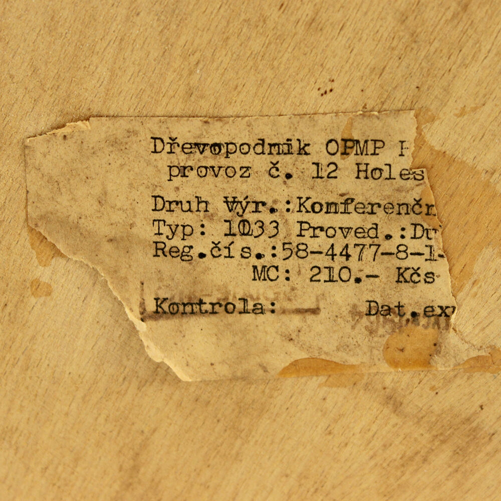Table basse ronde Drovopodnik Holesov, circa 1960