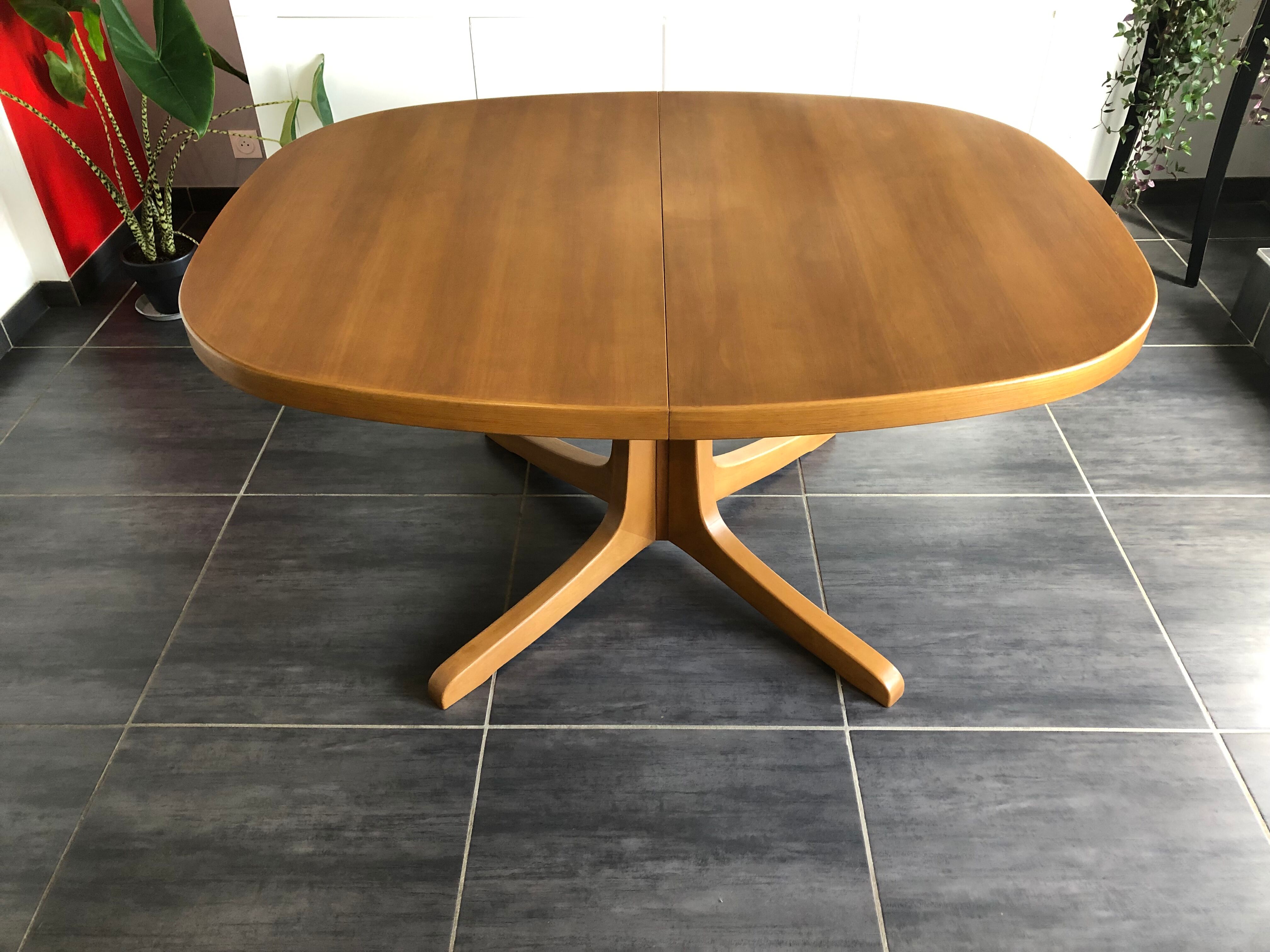 Vintage extendable table Baumann 1970s