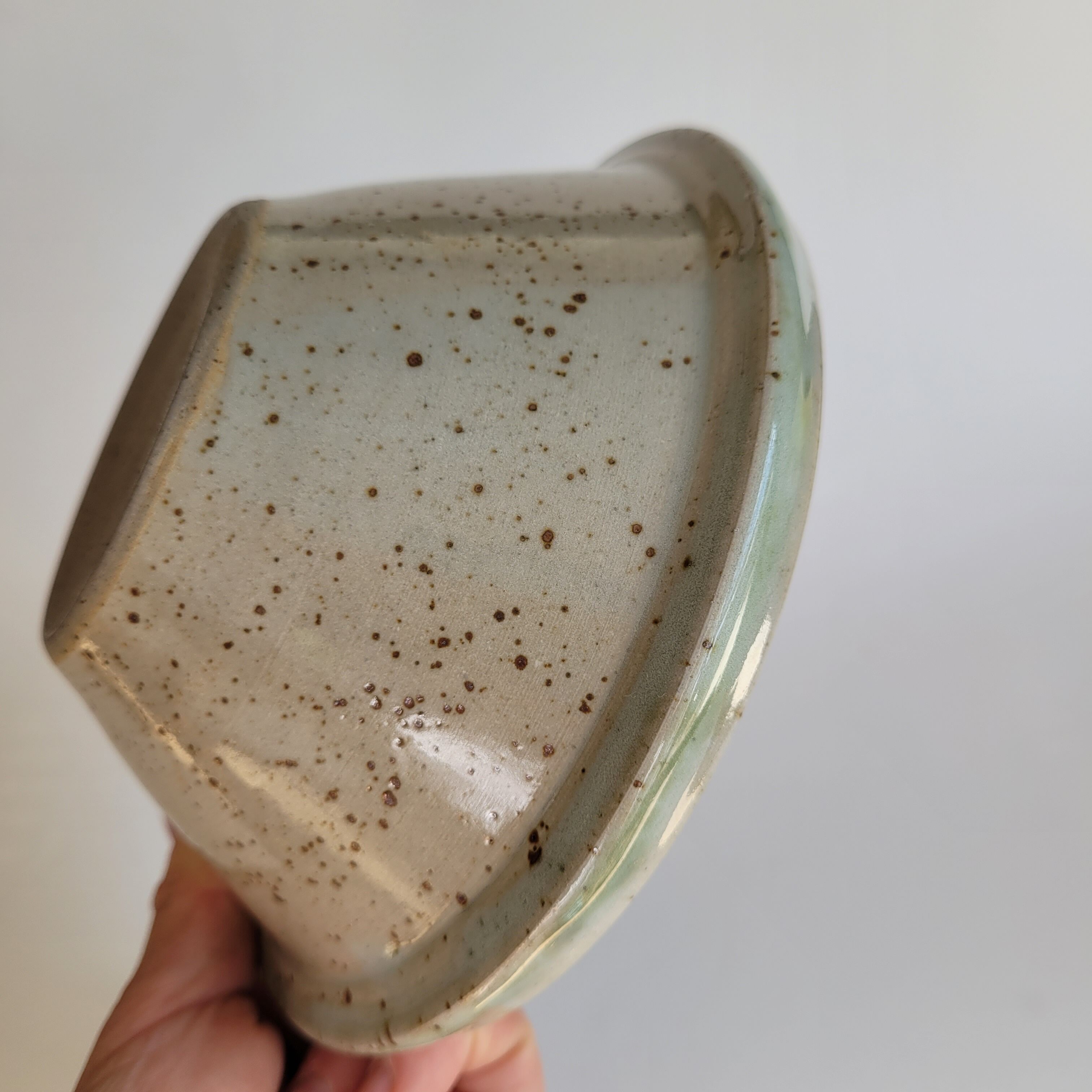 Bowl spout in sandstone