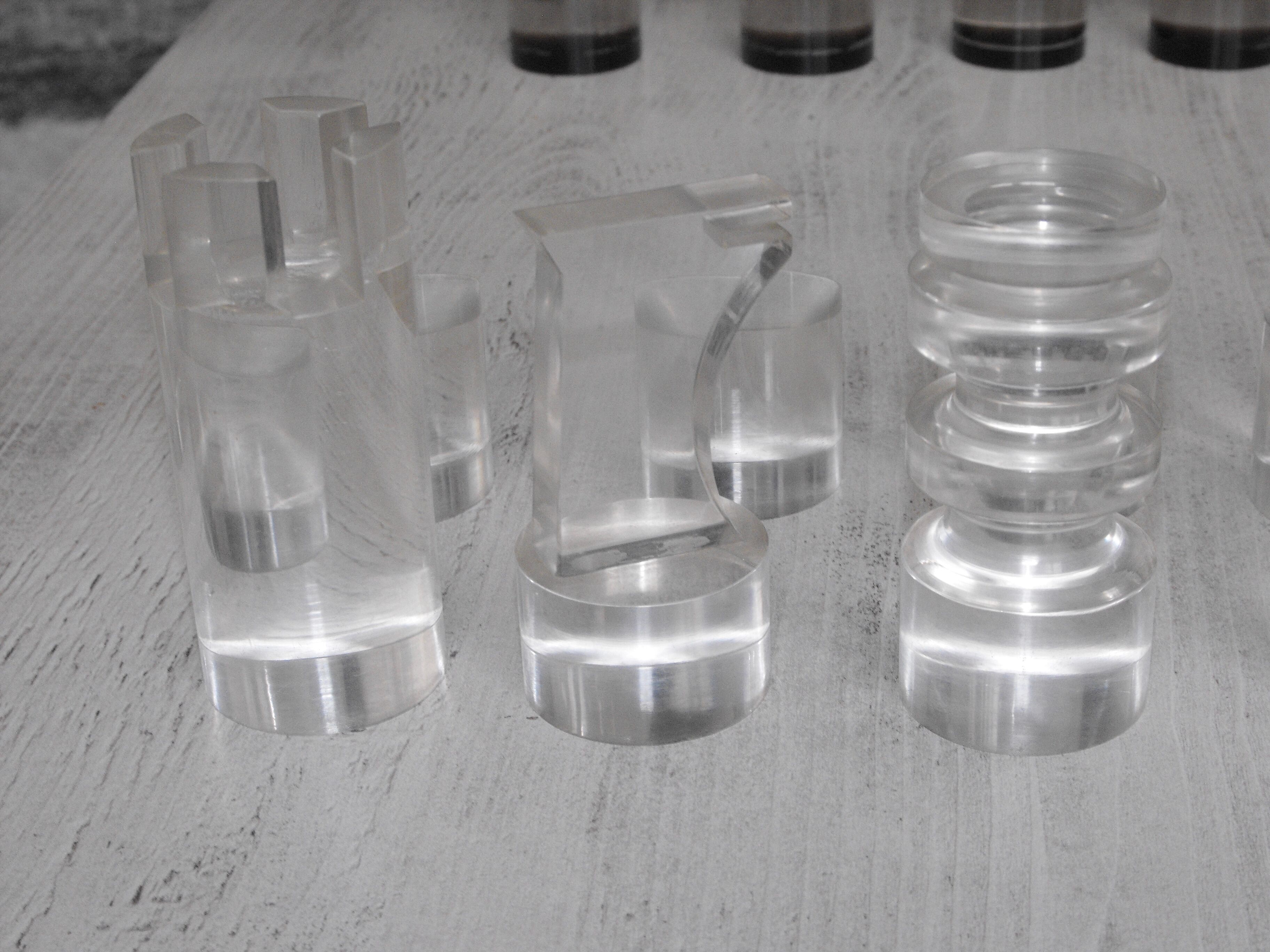 Michel Dumas chess game in altuglas 70s