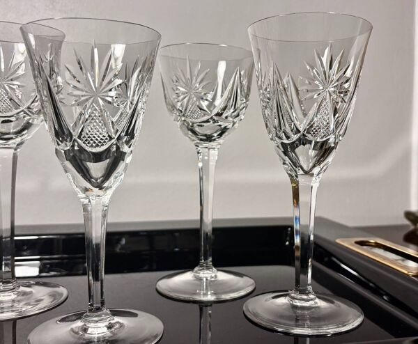 6 verres cristal probable production Saint Louis or VSL