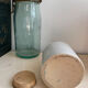 Speckled sandstone pot