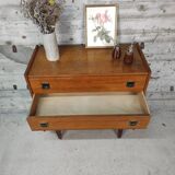Vintage chest of drawers