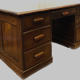 Bureau plat a caisson en acajou en bois d'acajou XX siècle