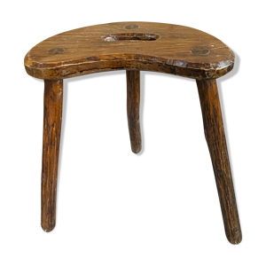 tabouret de ferme tripode