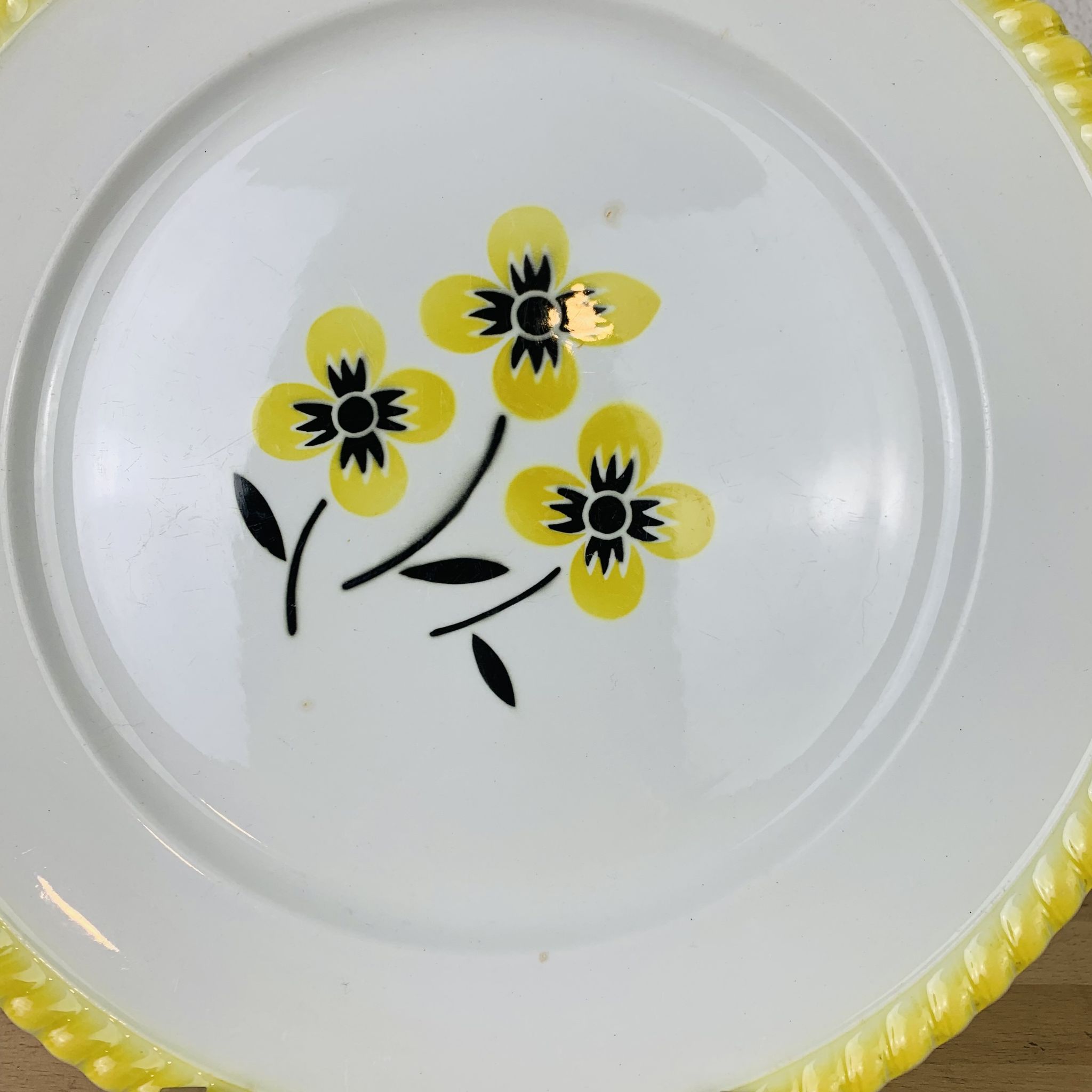 Plats et soupière en céramique vintage