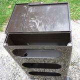 Boby dessert brown design Joe Colombo