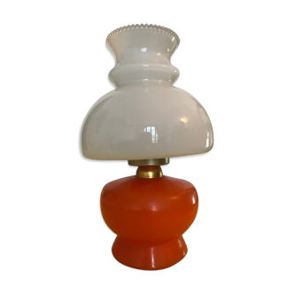 Lampe de chevet opaline