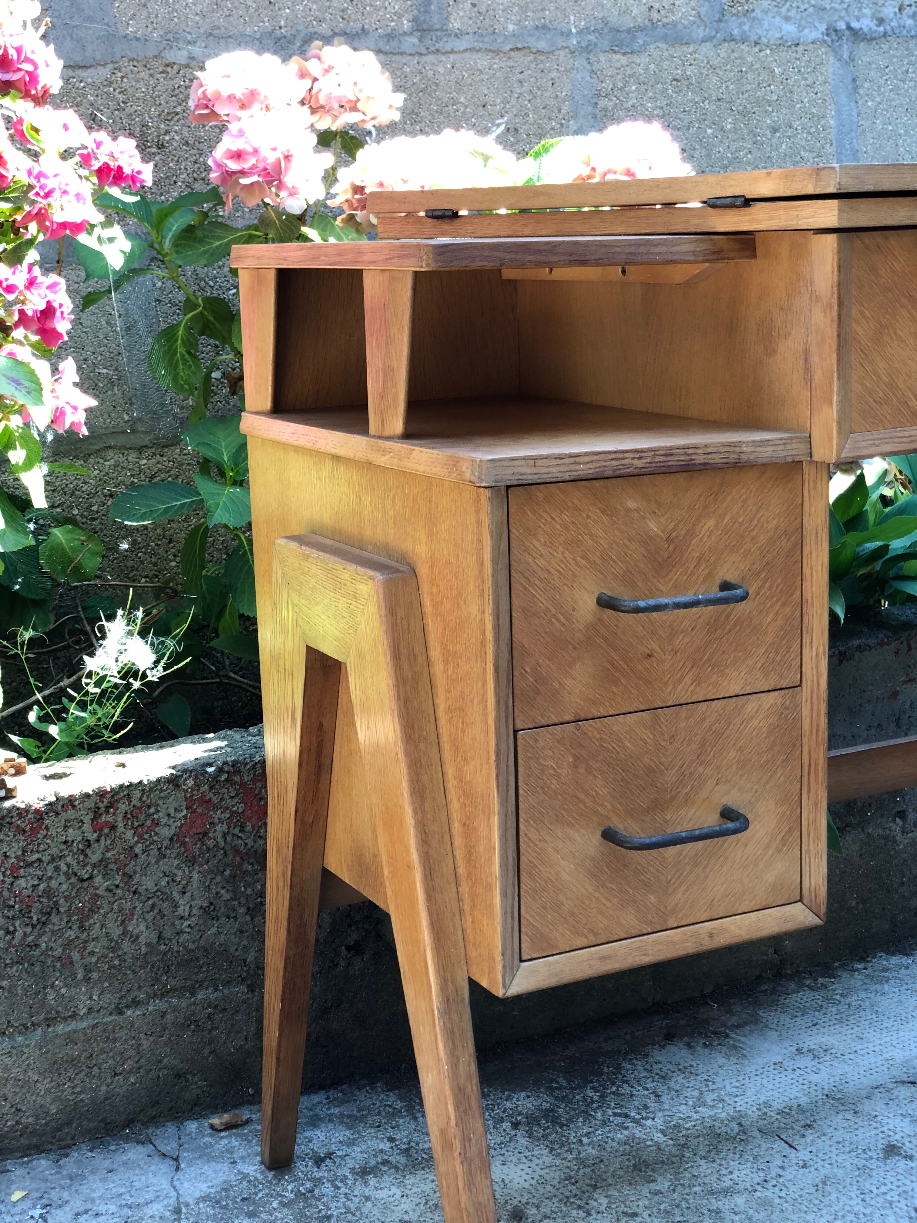 Vintage desk feet compass