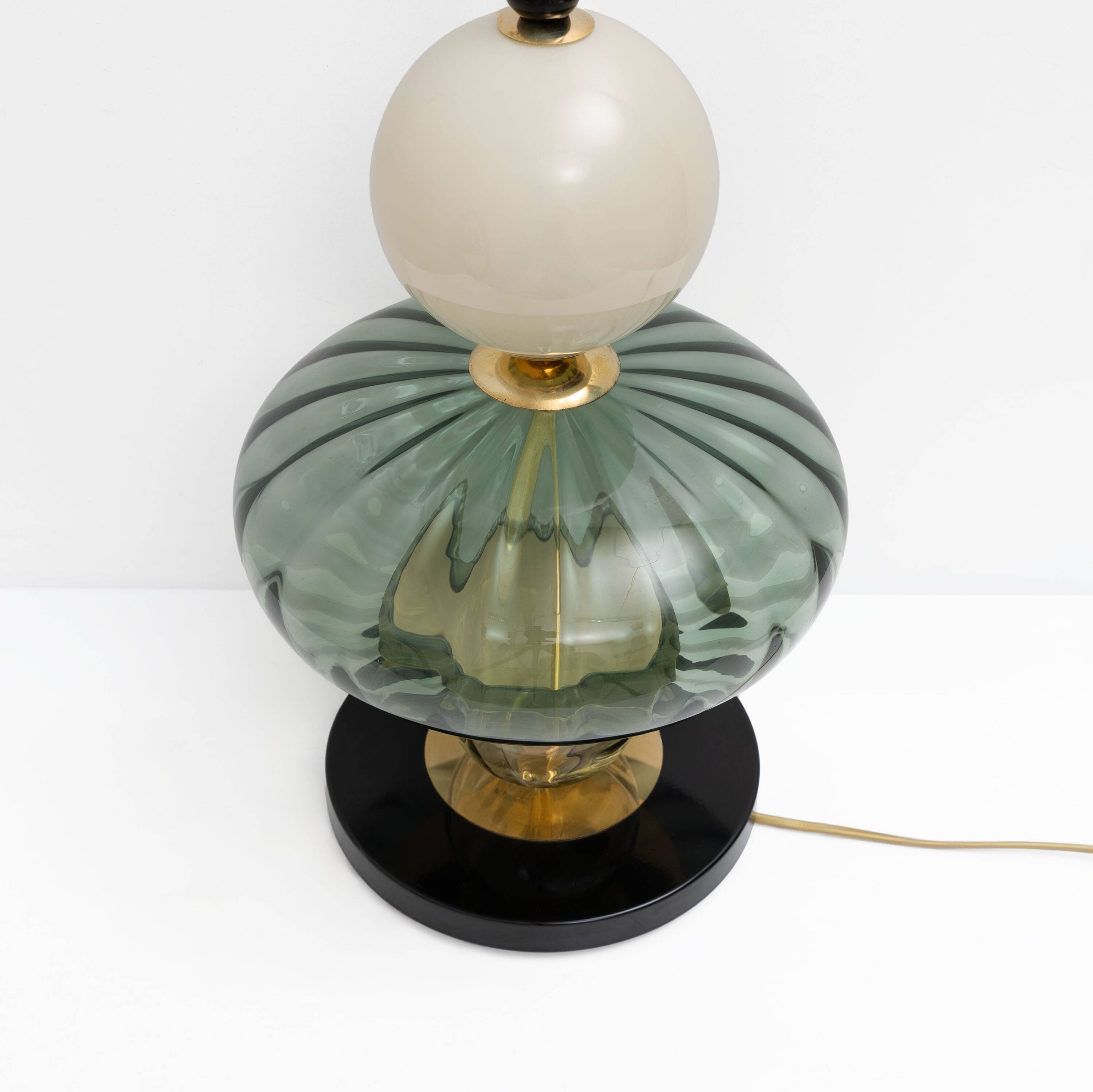 Paire de lampes de table géométriques en verre de Murano vert et blanc