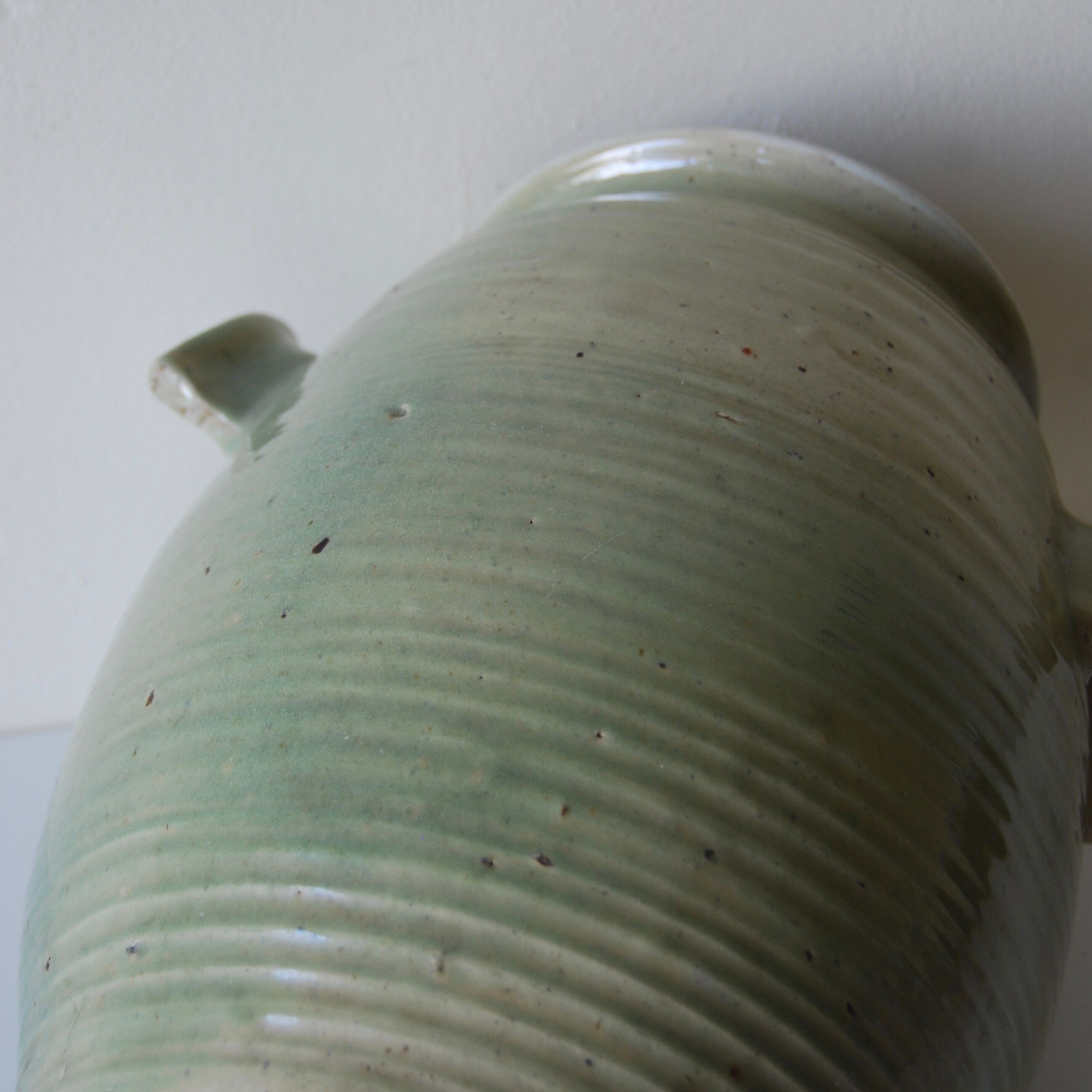 Ceramic pot