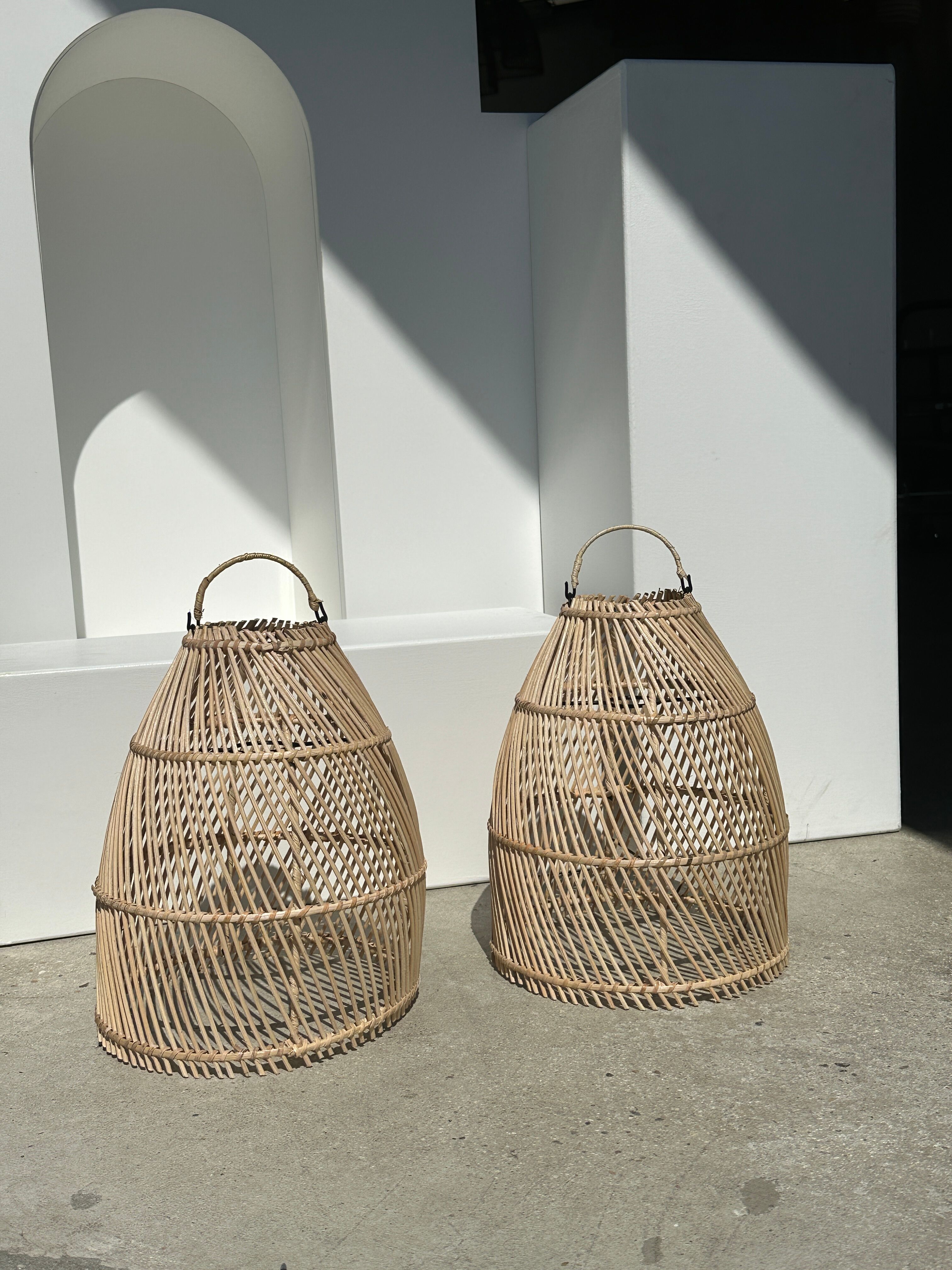 Suspension en rotin en forme de cloche d25 h28