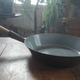 Le Creuset frying pan
