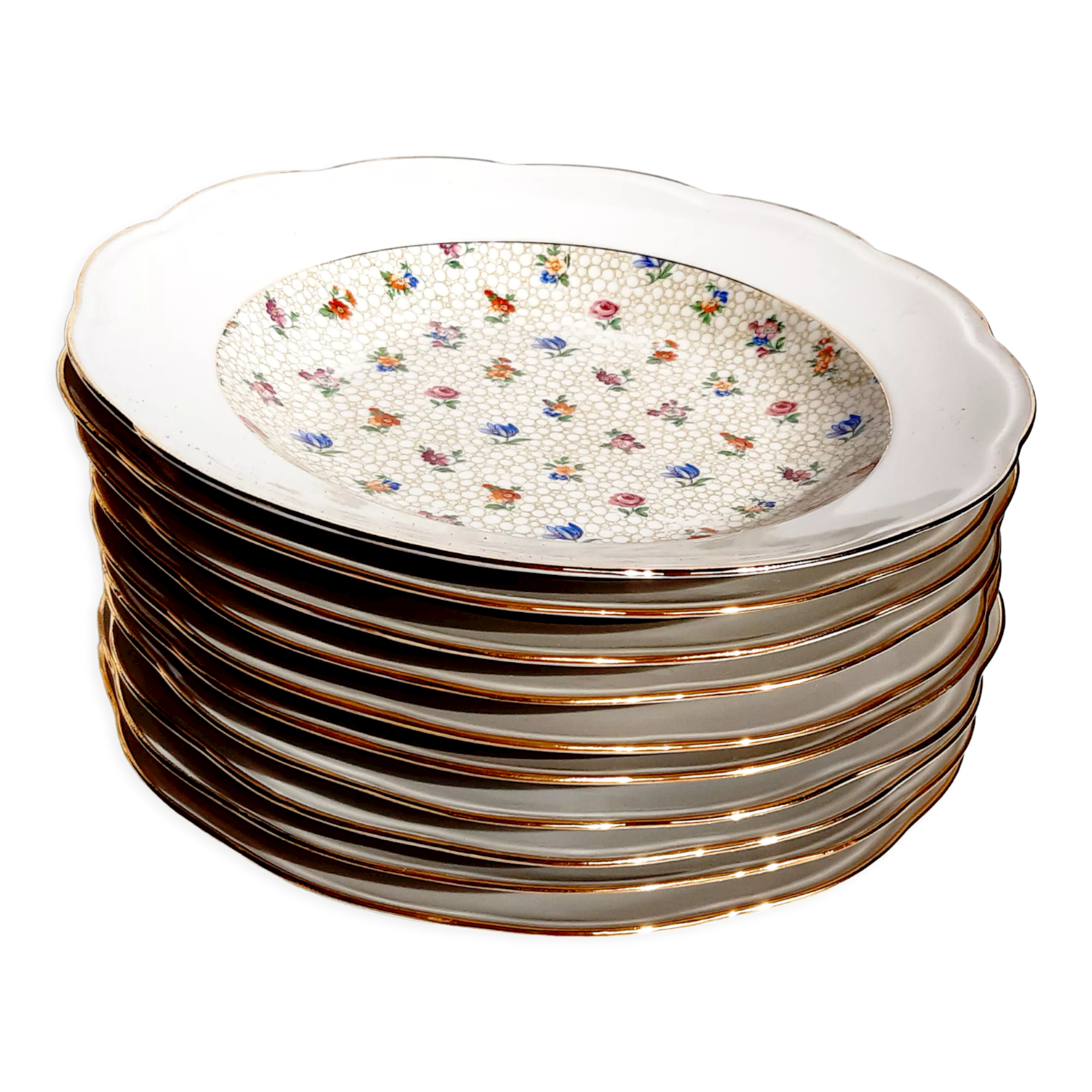 Service of 12 hollow porcelain plates S.F.P. Société Française de Porcelaine