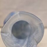 Vase ancien verre soufflé Bleu et blanc rétro vintage