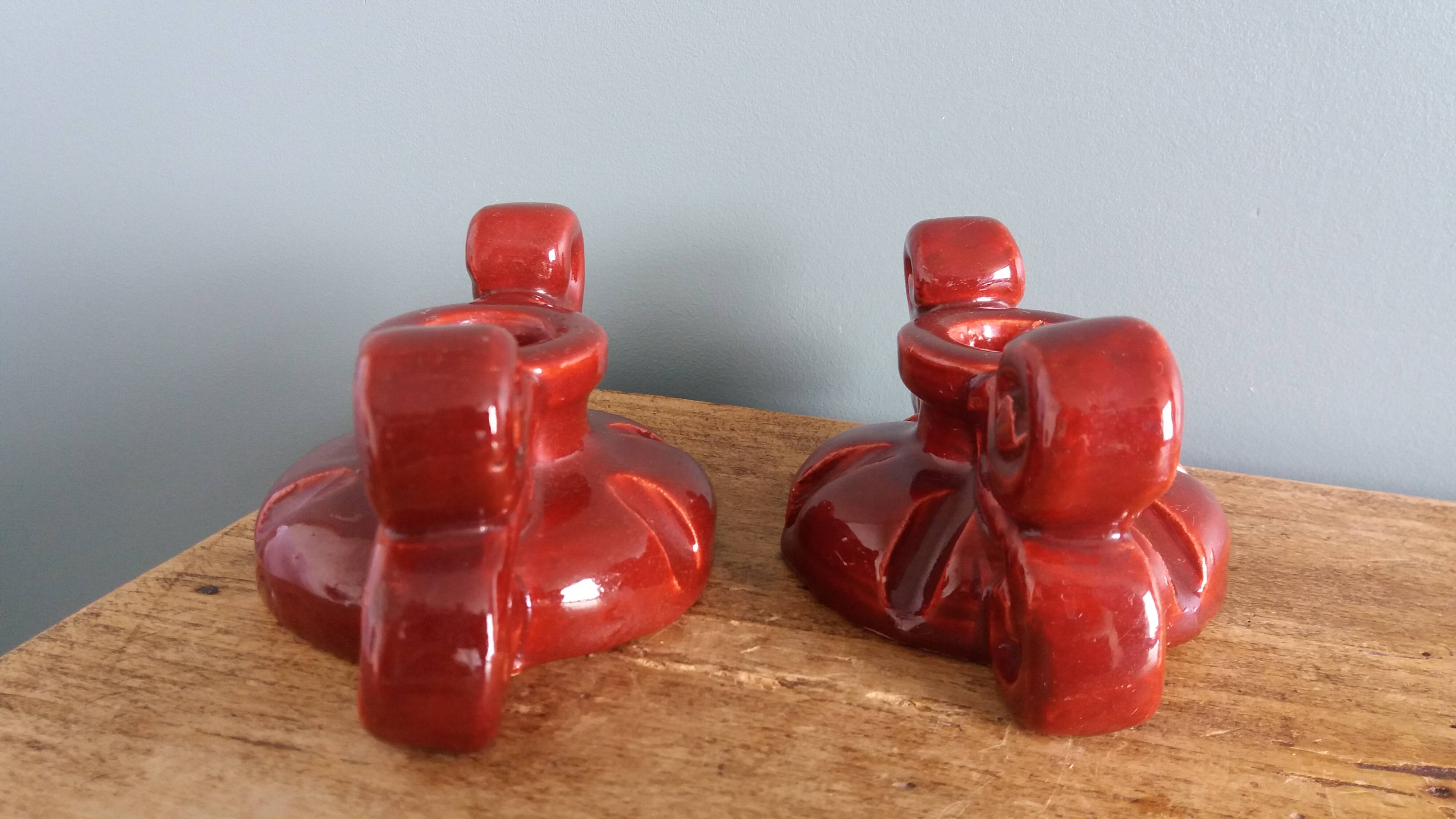 Bougeoirs en céramique artisanale bordeaux
