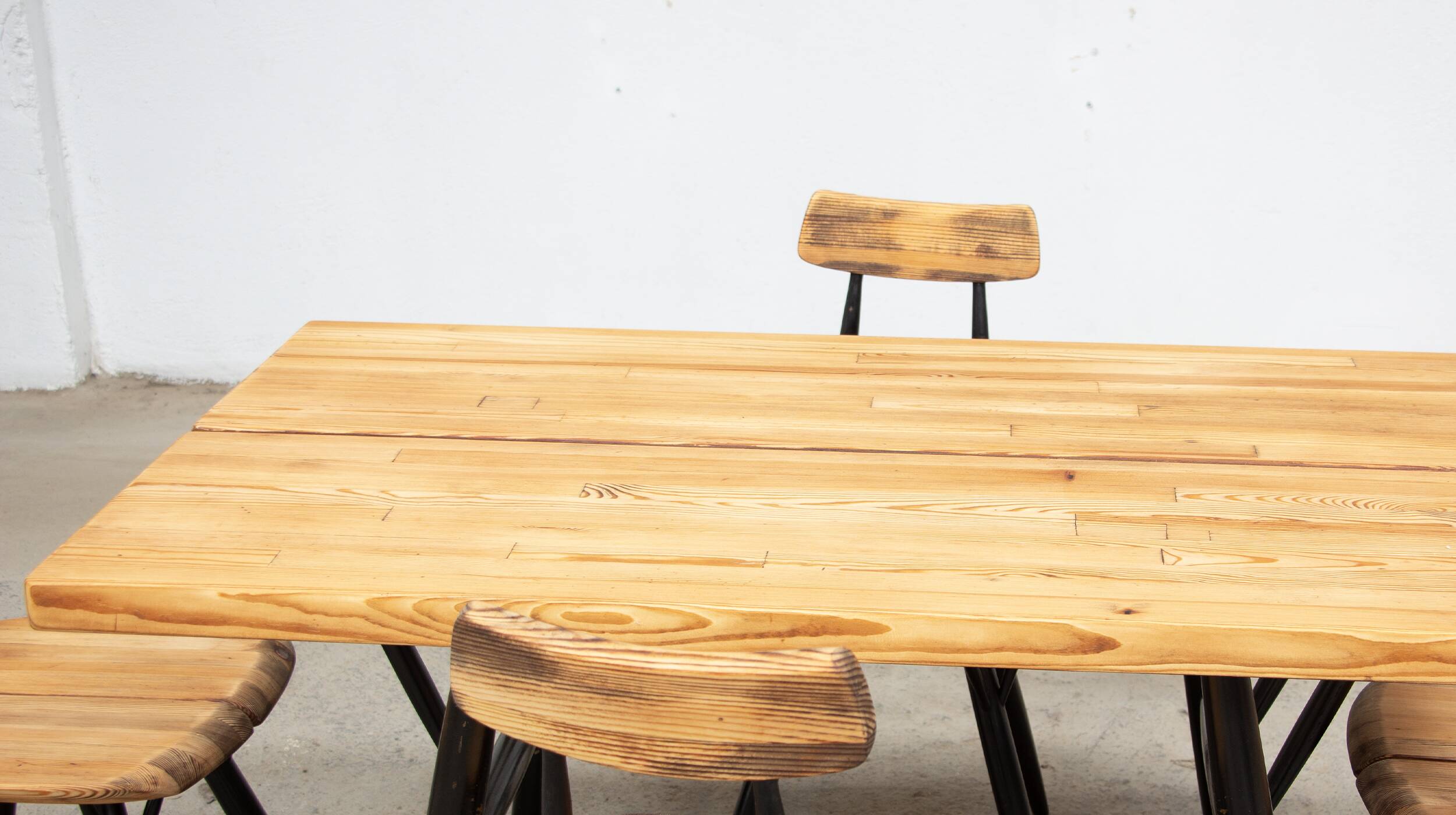 Pirrka table and chairs by Imari Tapiovaara for Laakan Puu