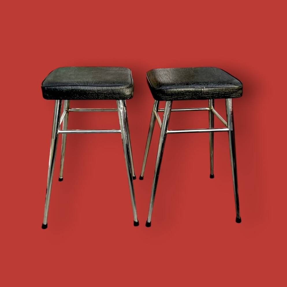 Pair of vintage stools in black faux leather and chrome steel – 1960s-1970s